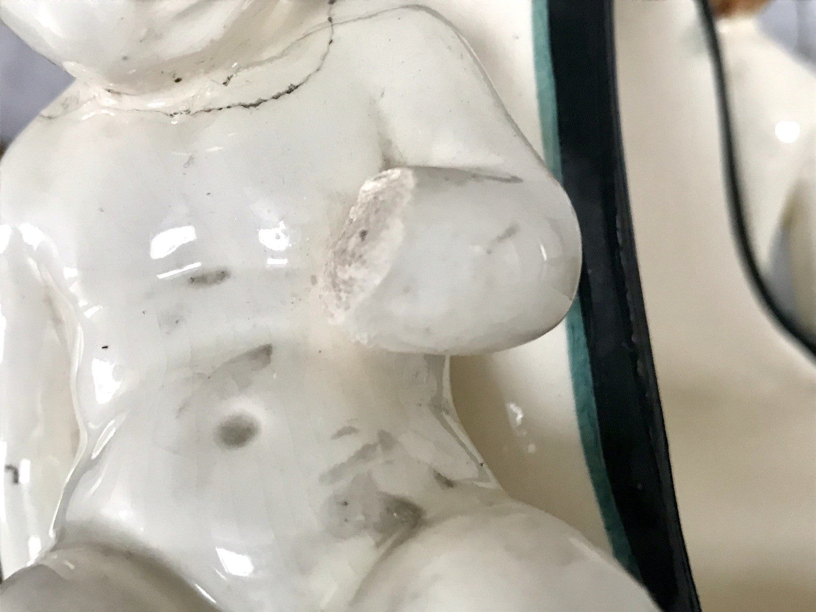 Antik Wilhelm Süß Karlsruher Majolika Keramik Korb Jardiniere Schale mit Putti