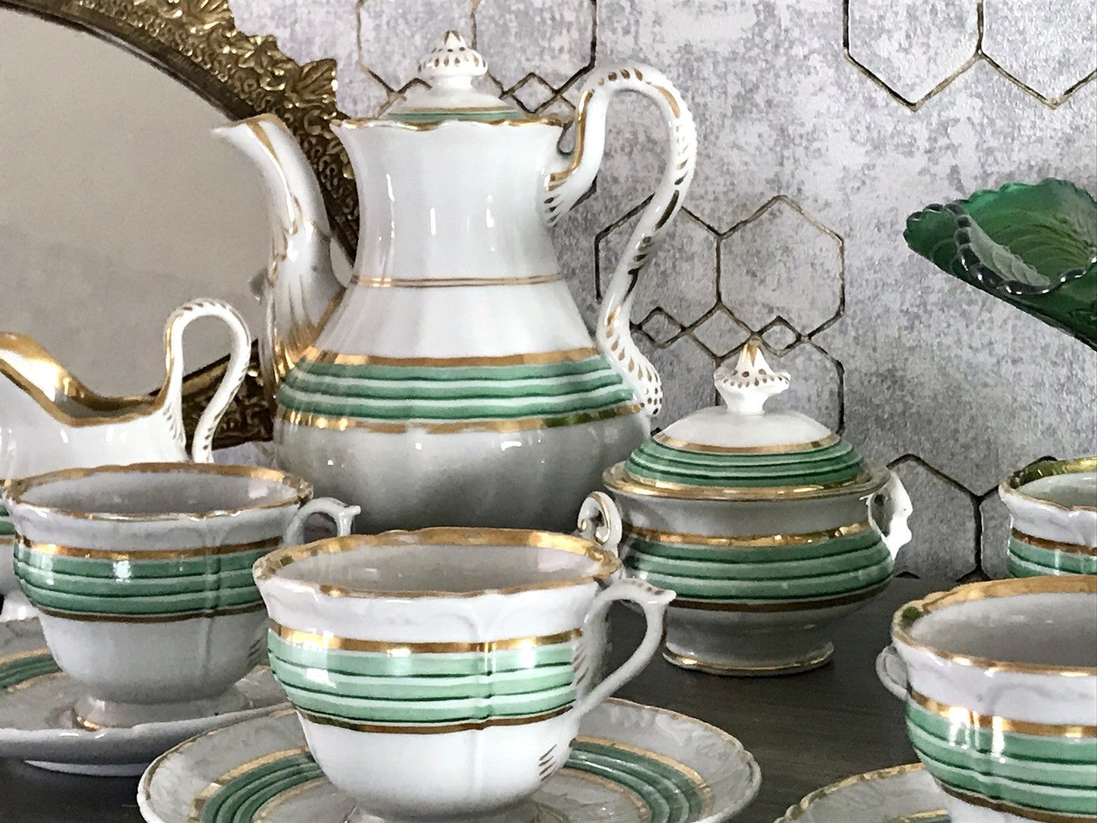 Antik Historismus Porzellan Kaffeeservice Mokkaservice weiß grün Schumann Moabit