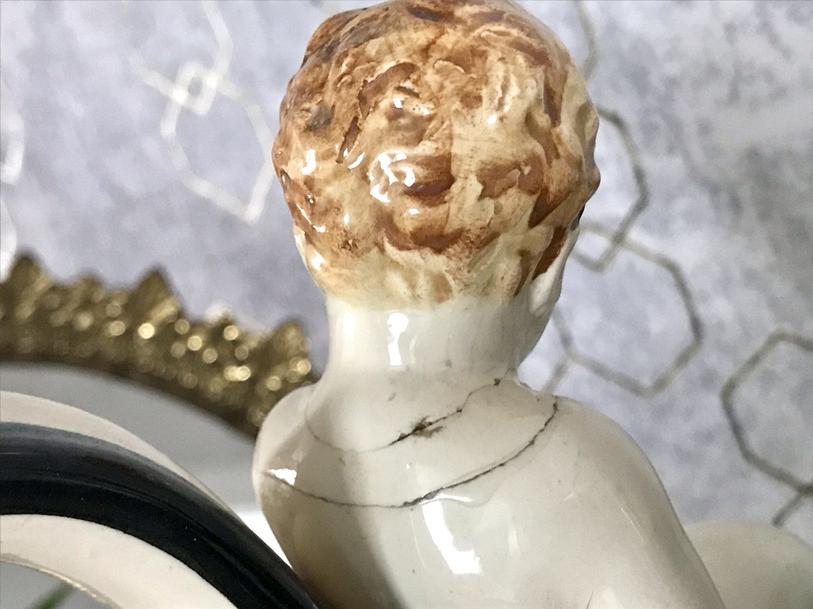 Antik Wilhelm Süß Karlsruher Majolika Keramik Korb Jardiniere Schale mit Putti