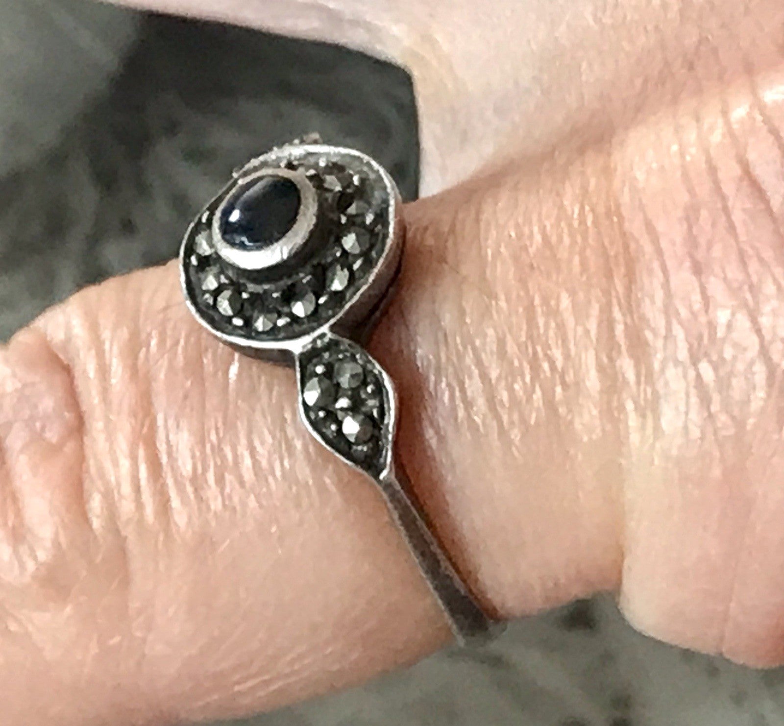 Antik Art Déco Edel Onyx Markasite DAMEN RING Silber 925 Gr.51 16,2