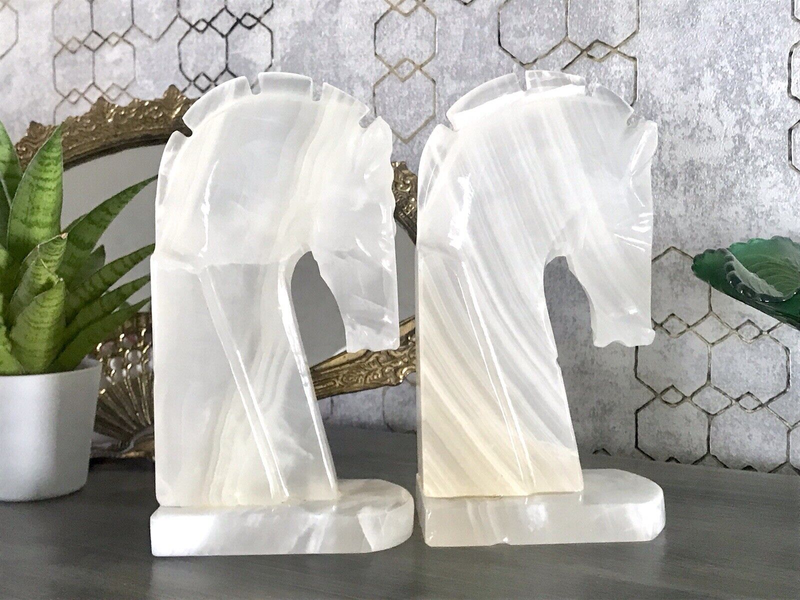Vintage Alabaster 2 Buchstützen  weißer Onyx wundervoll! 60er 70er