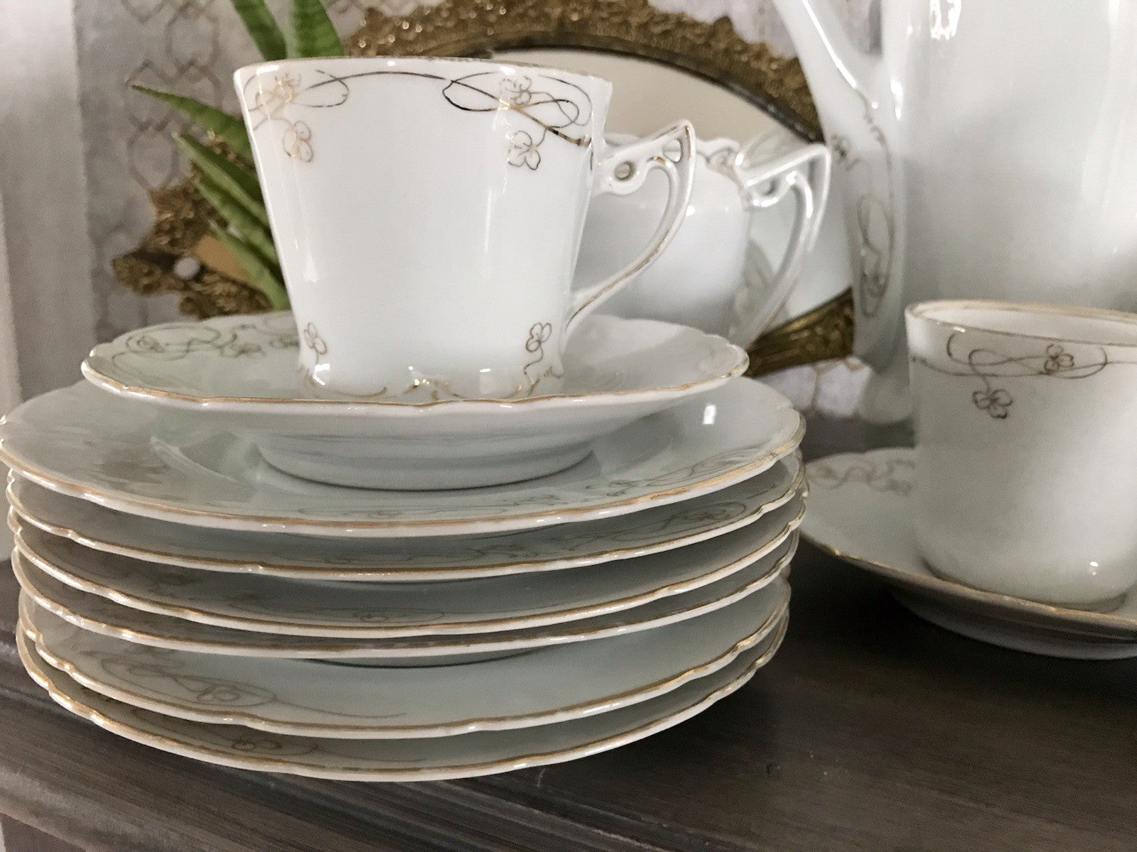 Antik reines Jugendstil Porzellan Kaffeeservice weiß gold 5 Pers. WOW!