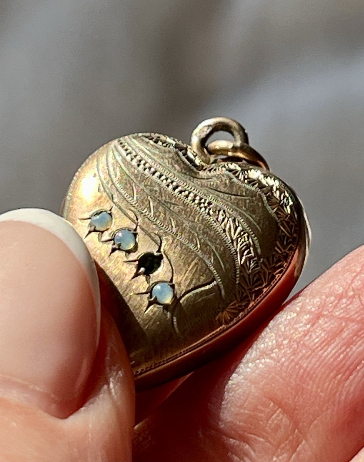Antik Herz Kettenanhänger Anhänger Schaumgold? Walzgold? gold Doublè? Opale?