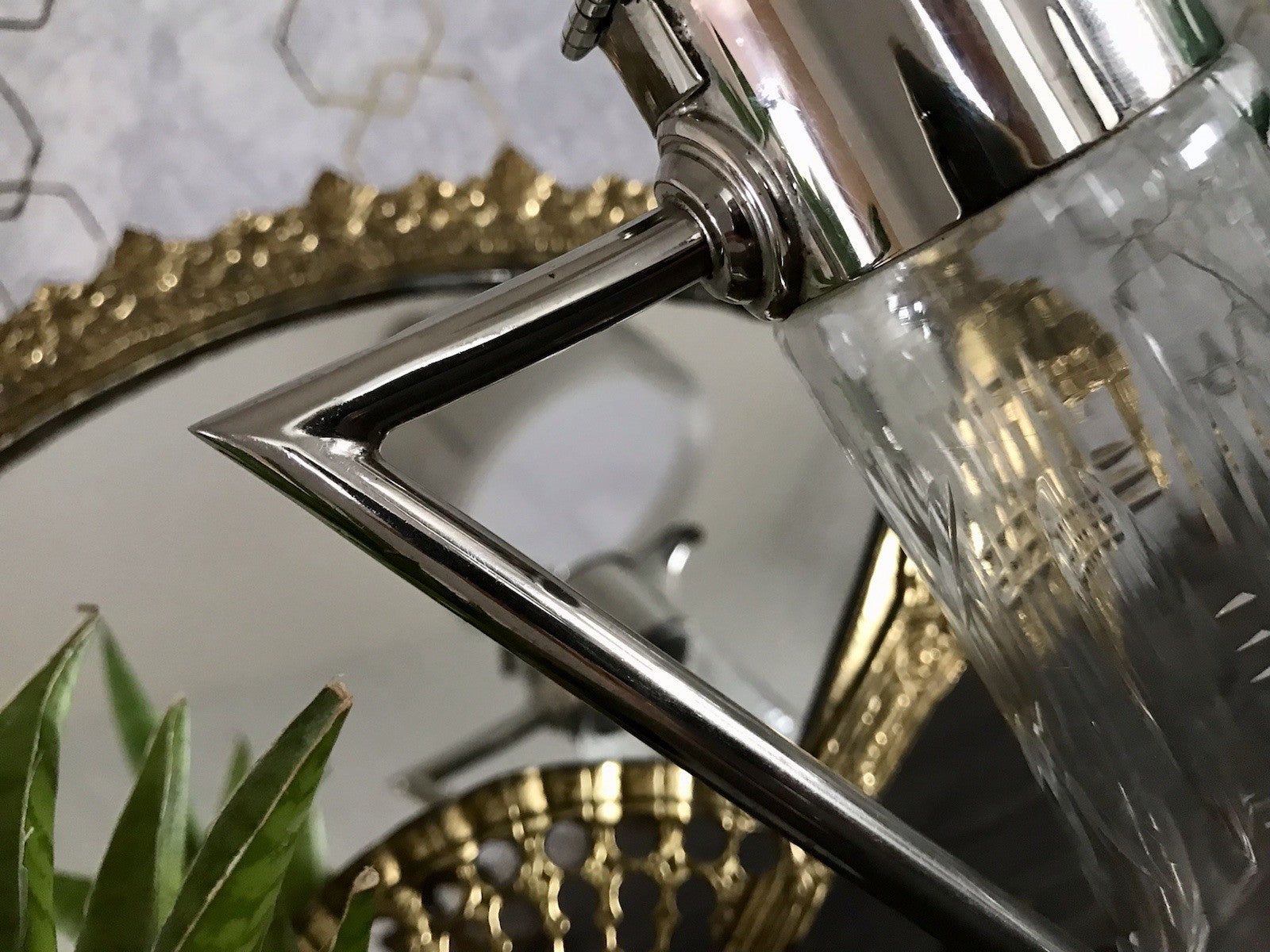 Antik Karaffe Dekanter Metallmontur versilbert? Kristallglas Schliff Edel!