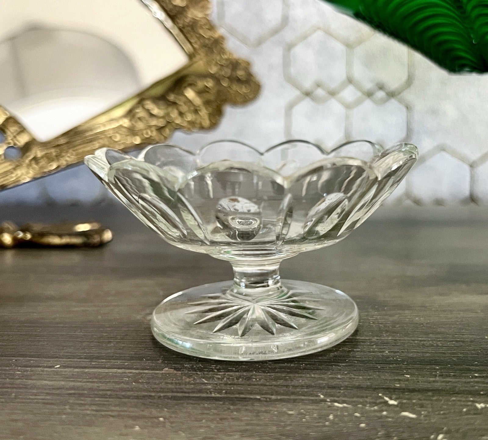Antik Biedermeier kleine Fußschale Schale Glasschale um 1850 Oliven