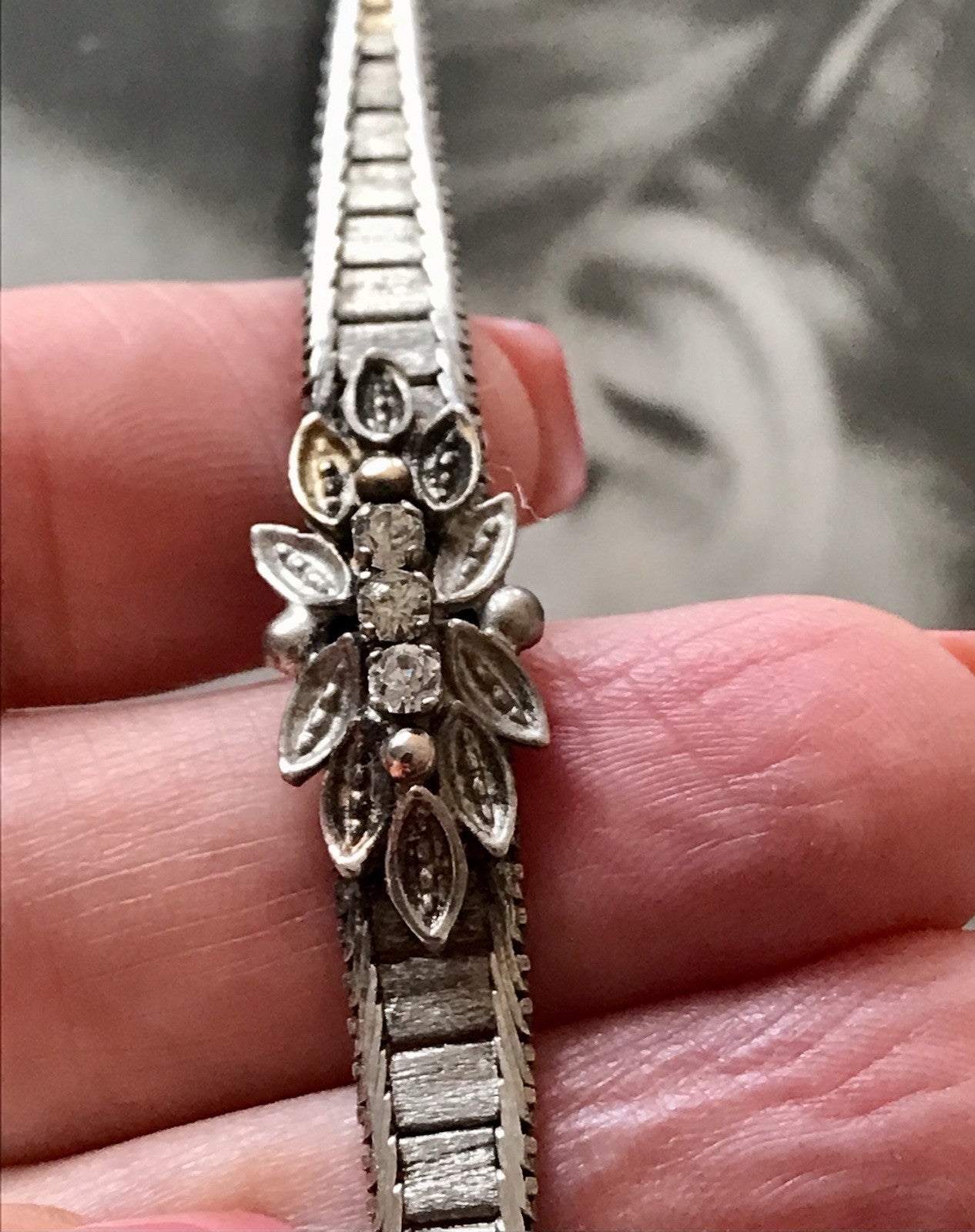 Antik? Vintage Edel DAMEN Armband Silber 925 SUPER Design farblose Steine