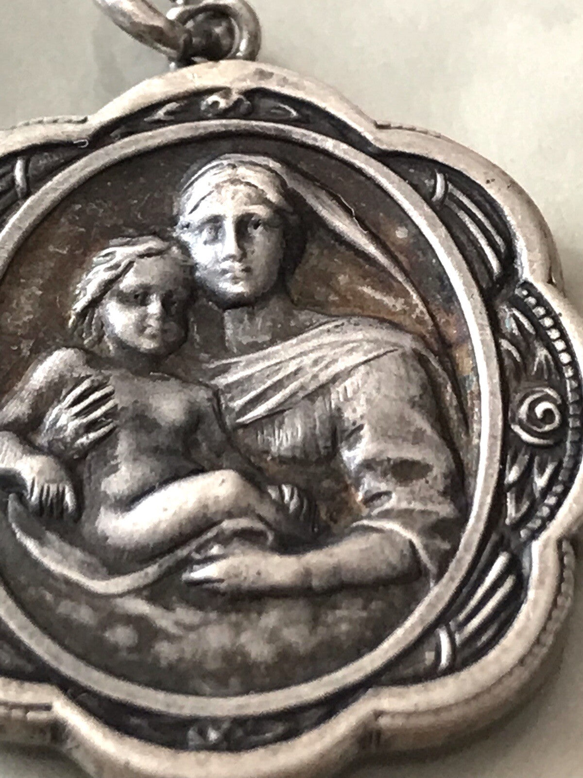 Antik Edel Anhänger Kettenanhänger Silber christlich Maria Mutter Gottes Jesus