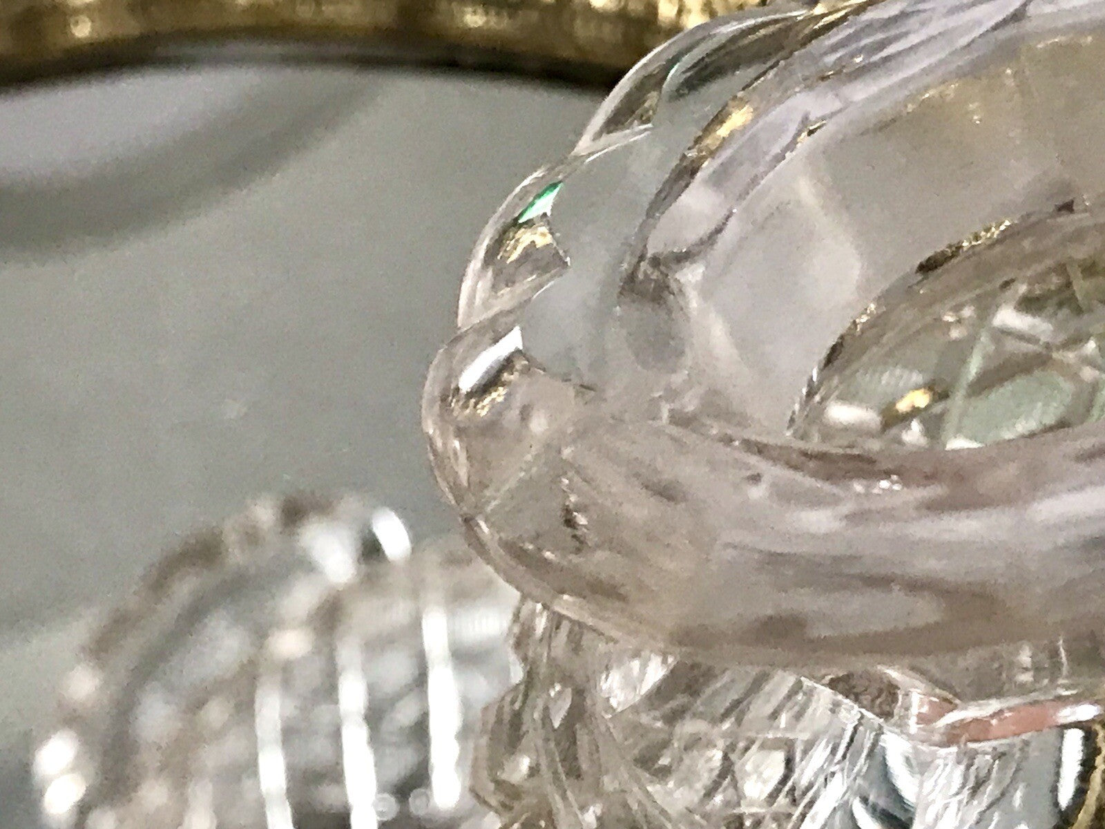 Antik uralt ~1850 Glasdose Schale m. Fuß Bonboniere Kristallglas Schliff Schnitt