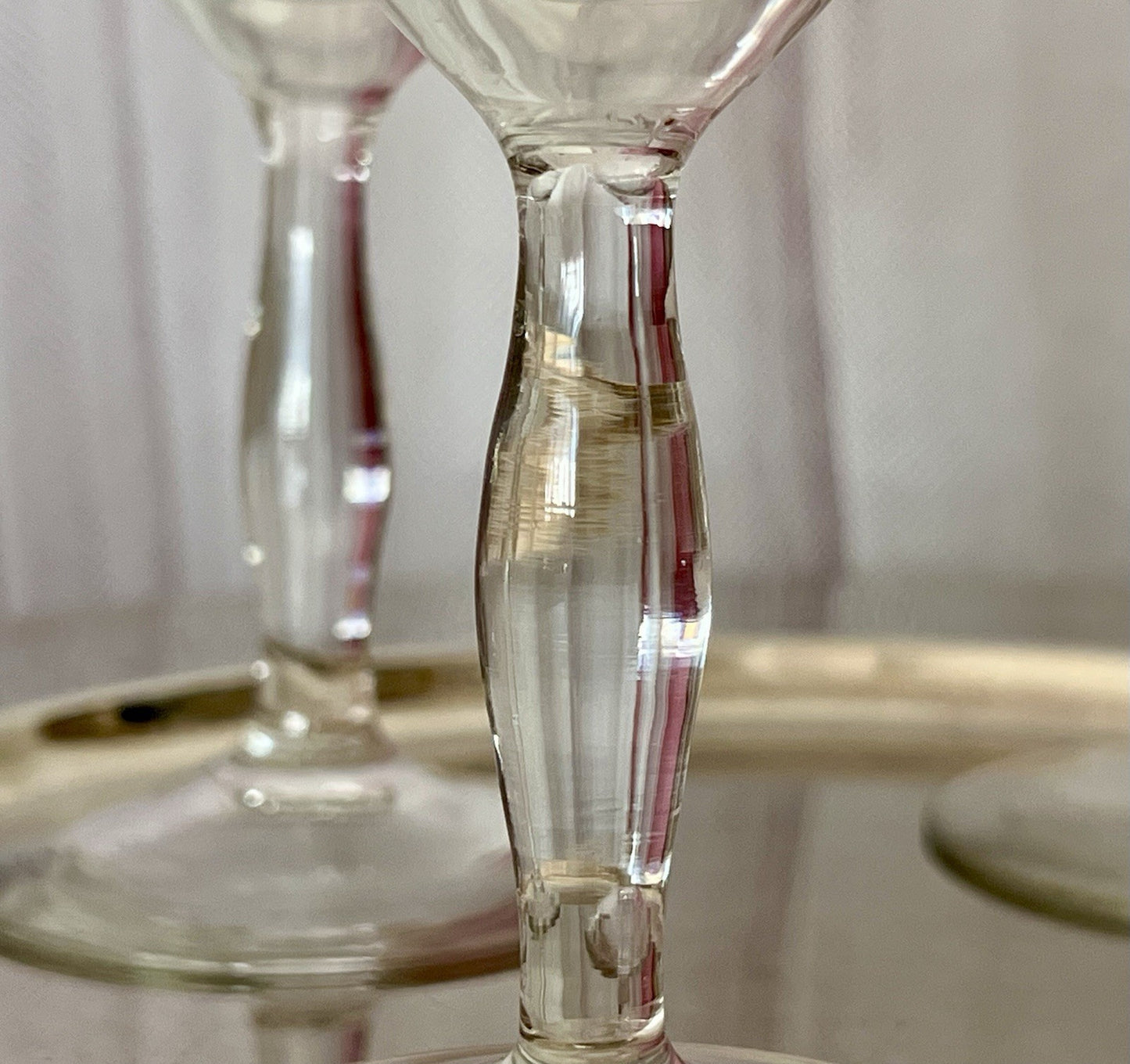 Antik 6 Weingläser Glas So Schön! guillochierte  Borte Edel