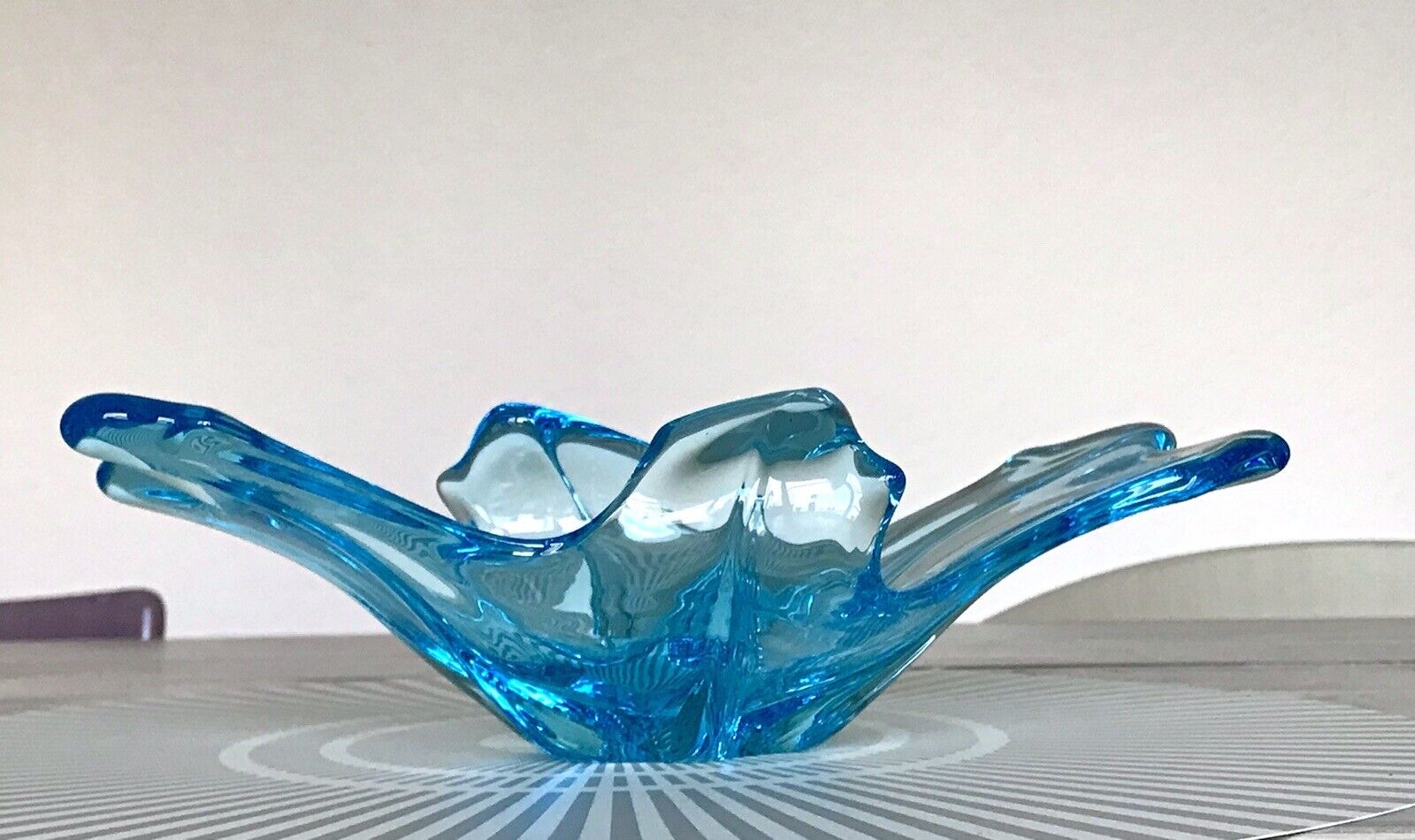 Murano 60er 70er Jahre Schale Glas Schön zipfelig türkis blau