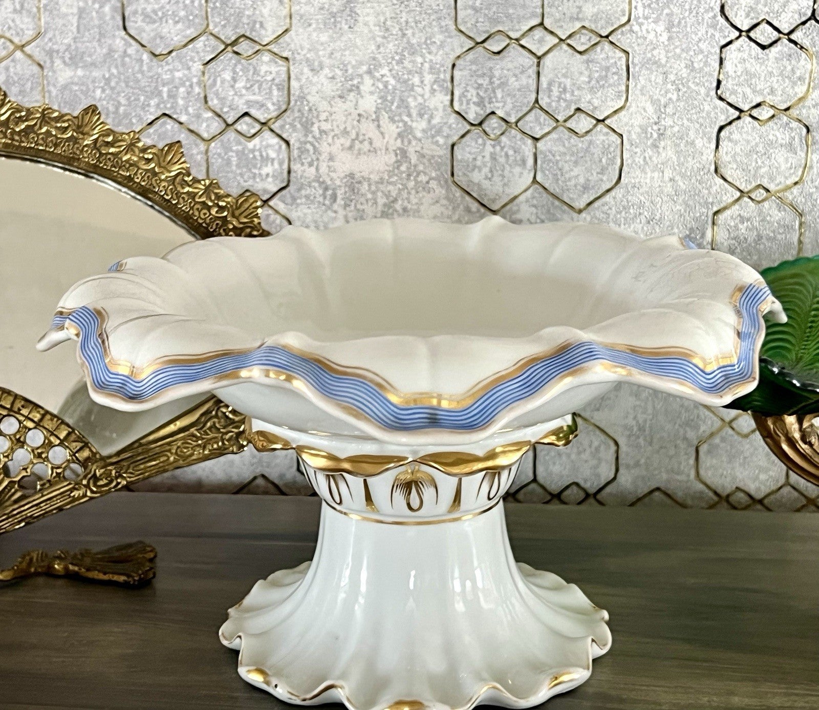 Antik Biedermeier Porzellan Fußschale Schale  ca. 1830 Pressmarke N So SCHÖN!!