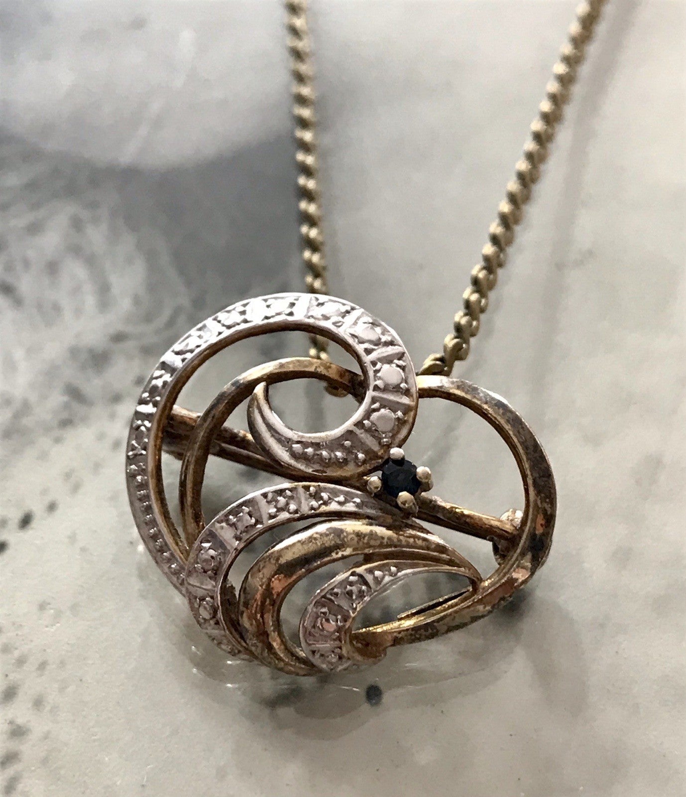 Vintage TeKa Designer Anhänger Brosche Amerik. Doublè vergoldet blauer Stein