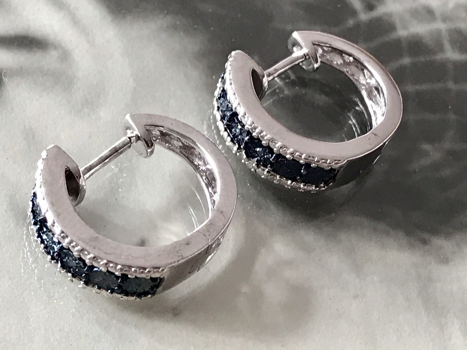 Ohrringe 925 Silber Creole Klappcreolen blaue Steine Saphire? Edel HN