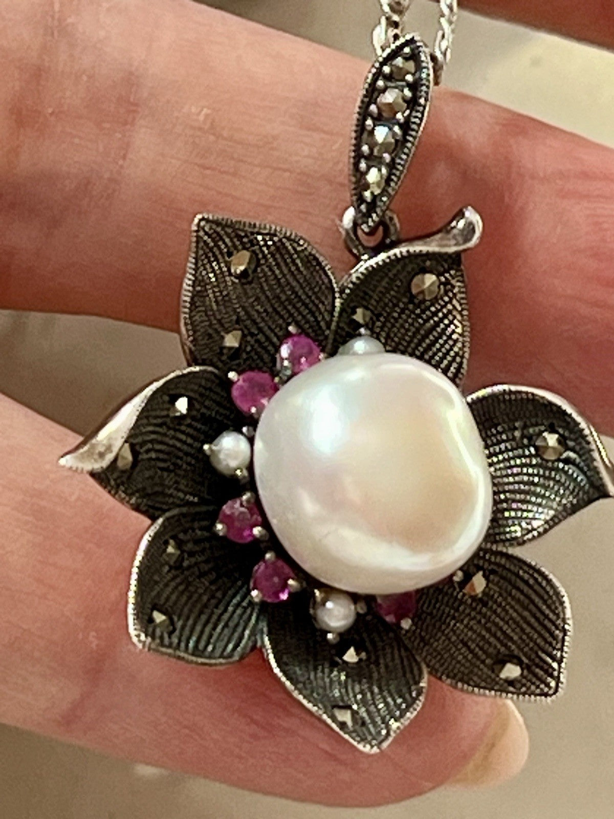 GROß rund Kettenanhänger Anhänger 925 Silber Perle Rubine Markasite Orchidee