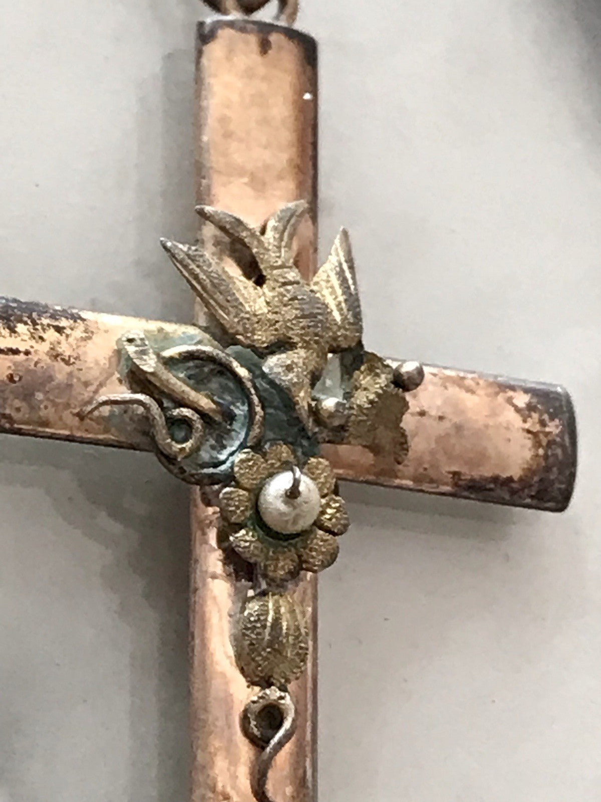 Antik Kettenanhänger  Anhänger Schaumgold? Walzgold? gold Doublè? Kreuz Perle