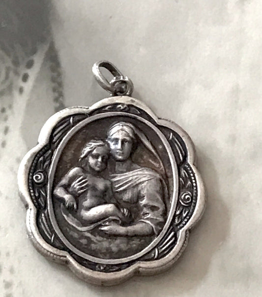 Antik Edel Anhänger Kettenanhänger Silber christlich Maria Mutter Gottes Jesus