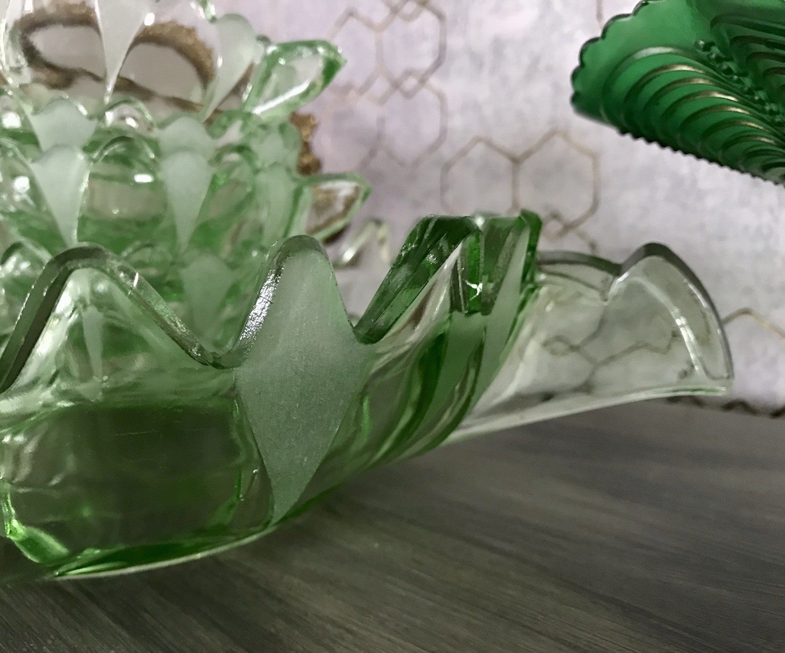 Antik Set grün Dessert Kompott Eis Schale 5x Schälchen Pressglas Art Déco Griffe