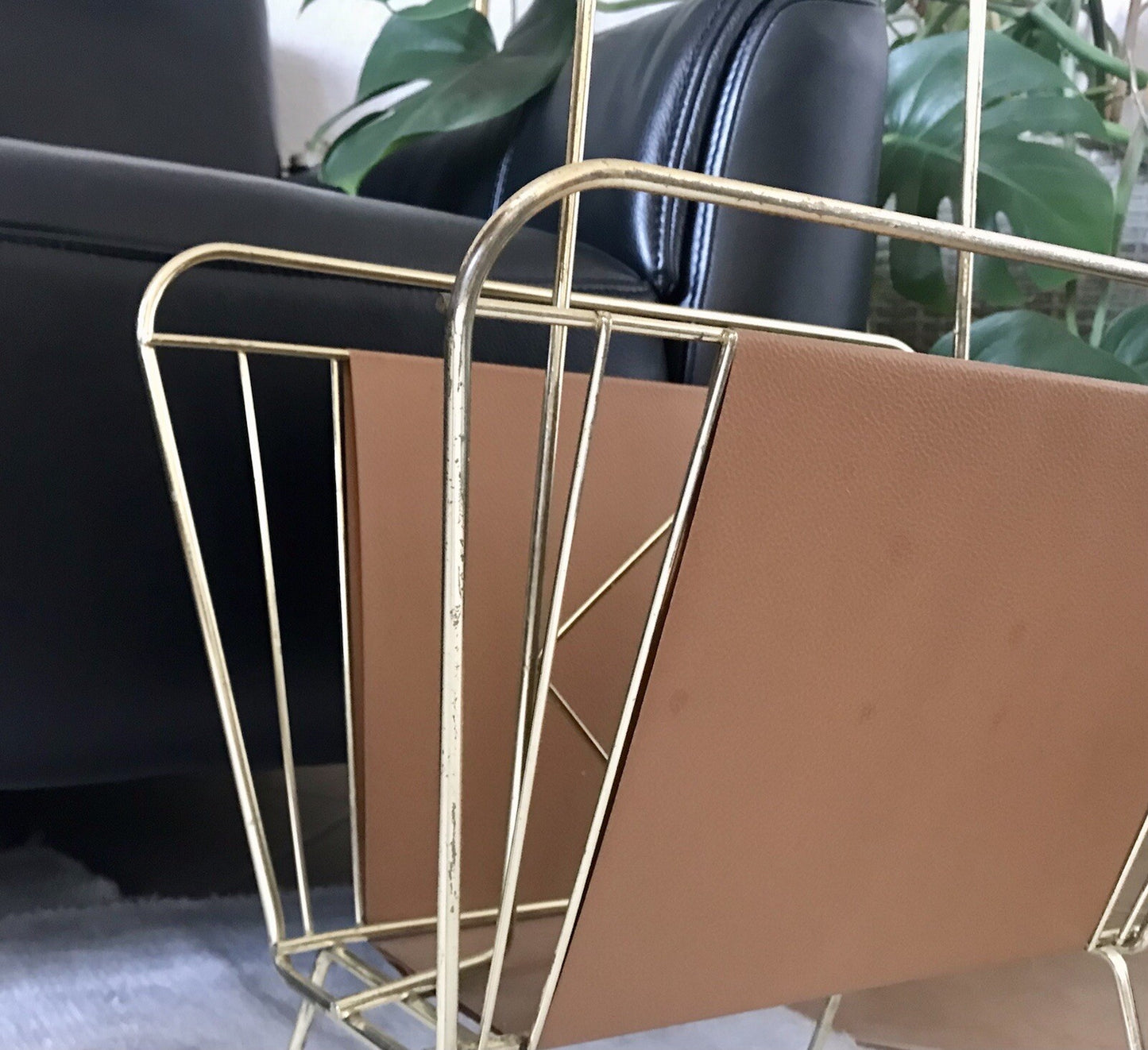 Vintage 60er Mid Century String-Ära Zeitungsständer Kultig gold braun