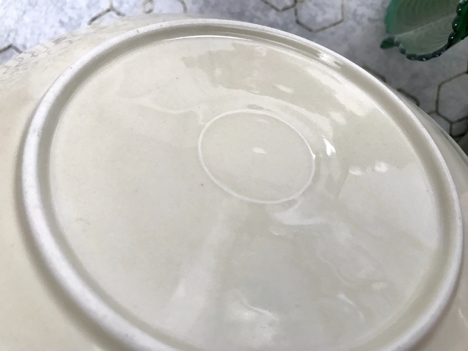 Antik Art Déco Porzellan 1 Kaffee-Gedeck Sammeltasse Distel? Motiv elfenbein