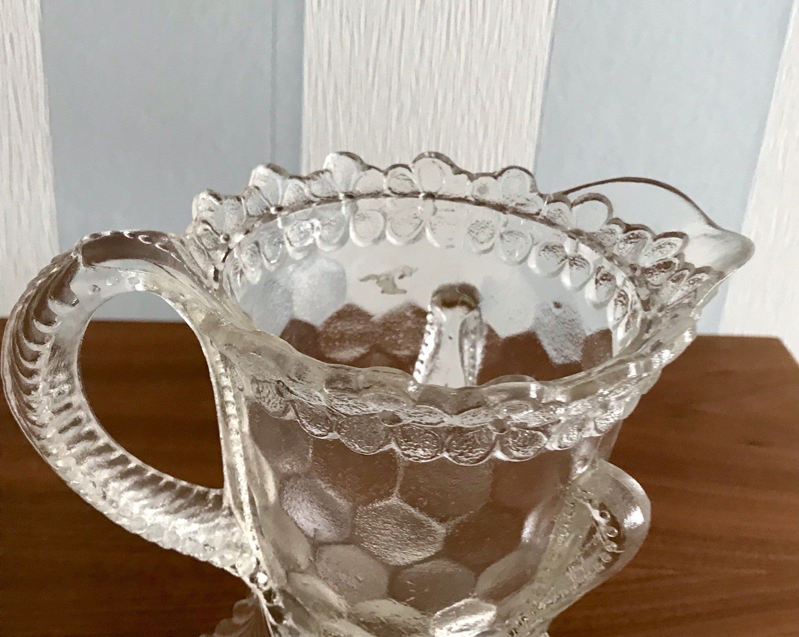 Antik Pressglas Sahnegießer Milchkännchen Kännchen Glas selten ungewöhnlich WOW