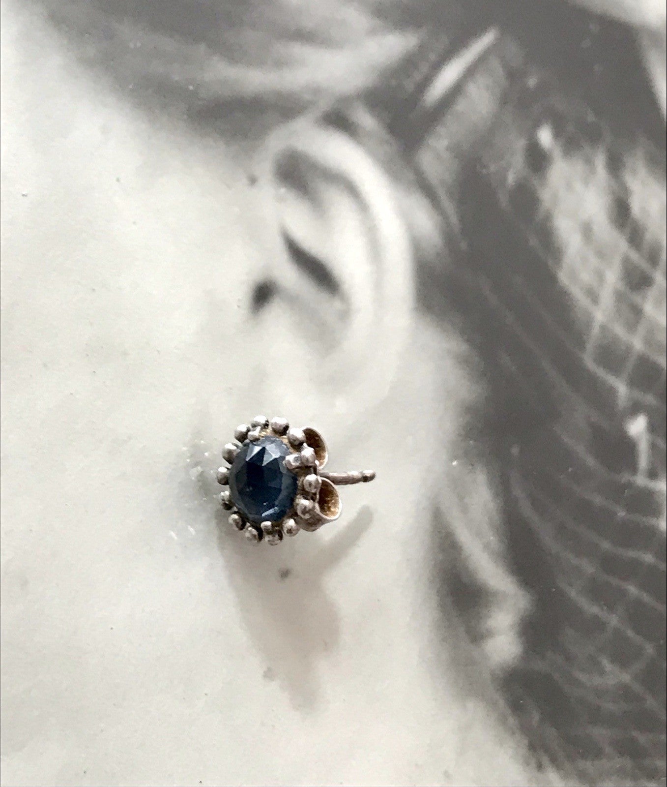 Vintage Ohrringe Ohrstecker DAMEN Silber blaue Steine Saphire? 925 Ohrstecker