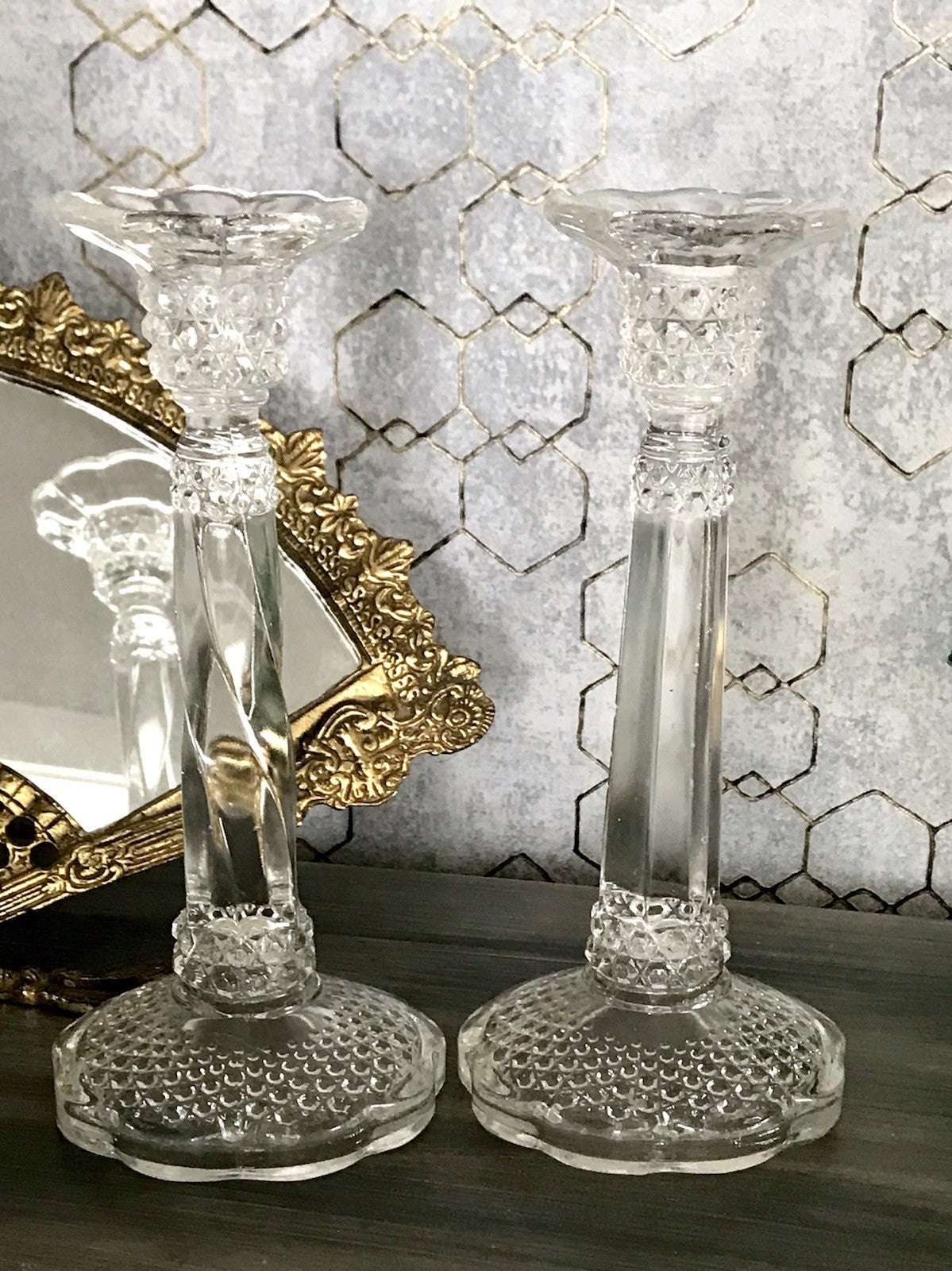 Antik Art Déco 2x Kerzenleuchter Leuchter Kerzenständer Pressglas Glas