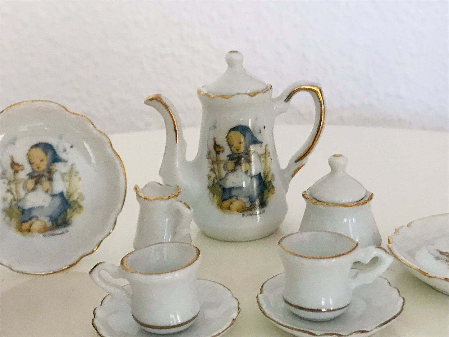 Puppenservice Porzellan Kaffeeservice Geschirr Miniatur Hummel Er liebt mich