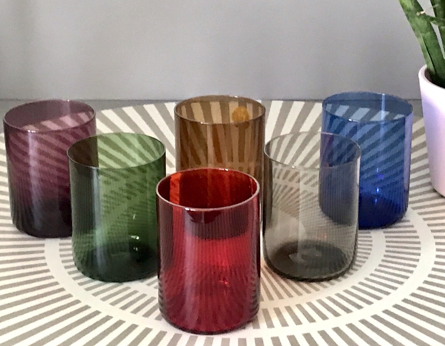Vintage 60er Jahre 6 Schnapsgläser Gläser buntes Glas Rauchglas