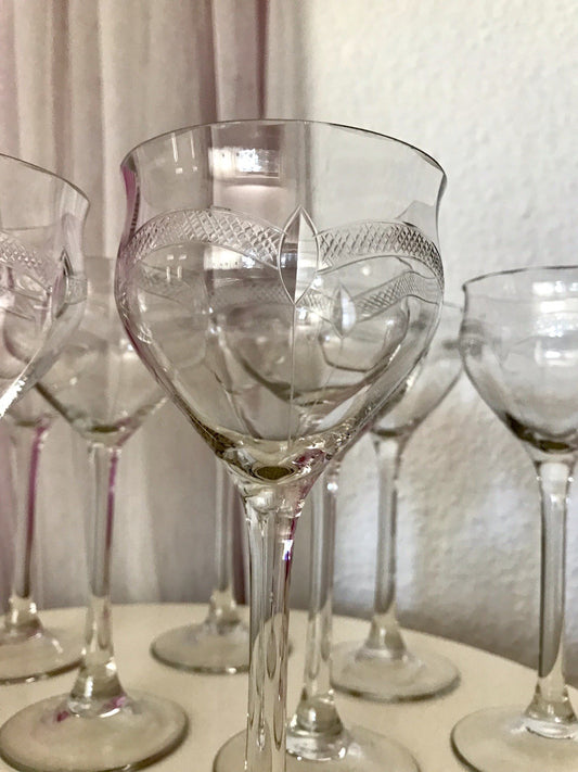 Antik Weingläser 10x Gläser Jugendstil optisch gerippt Schliffdekor