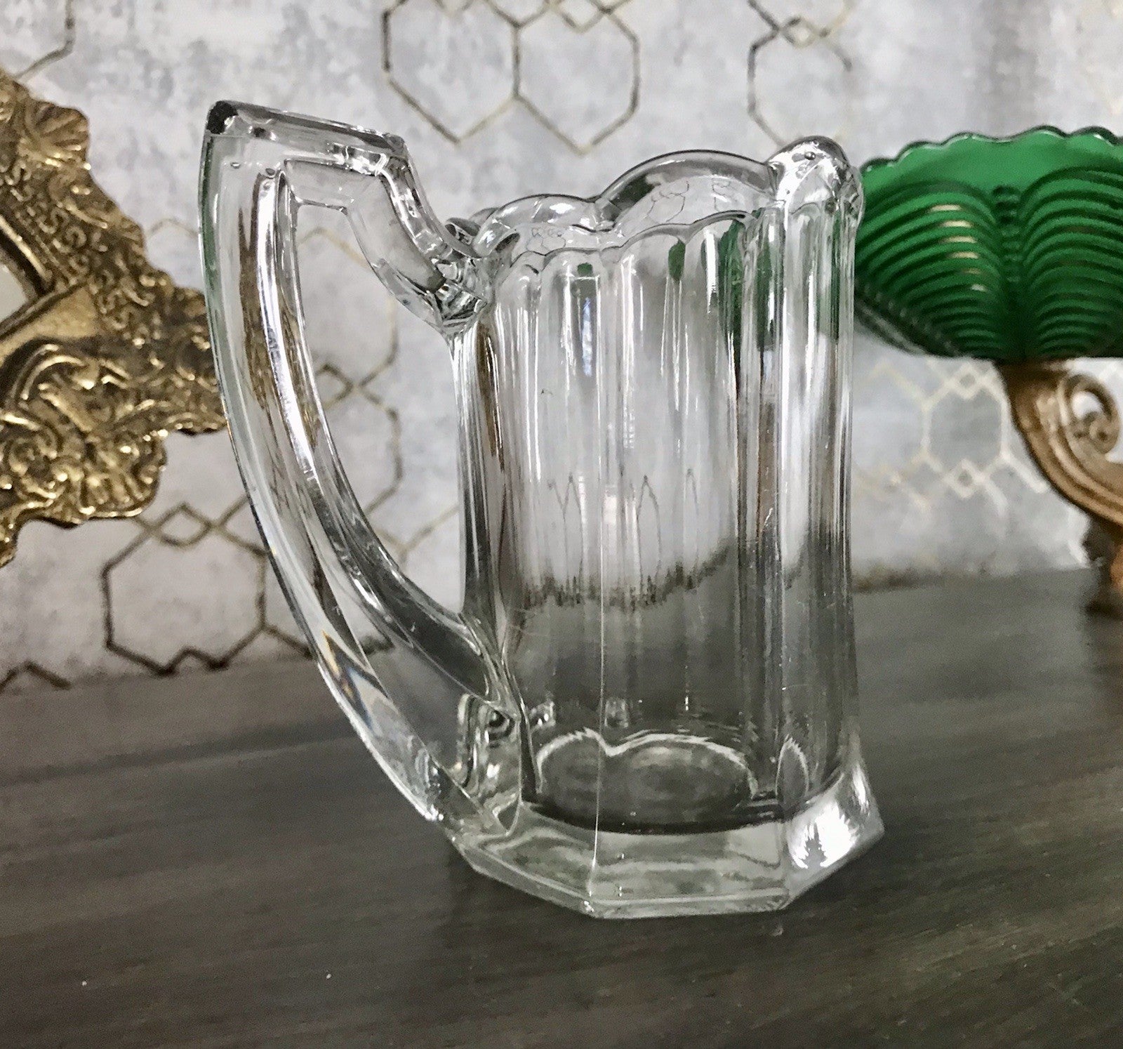 Antik Pressglas Sahnegießer Kännchen Chippendale