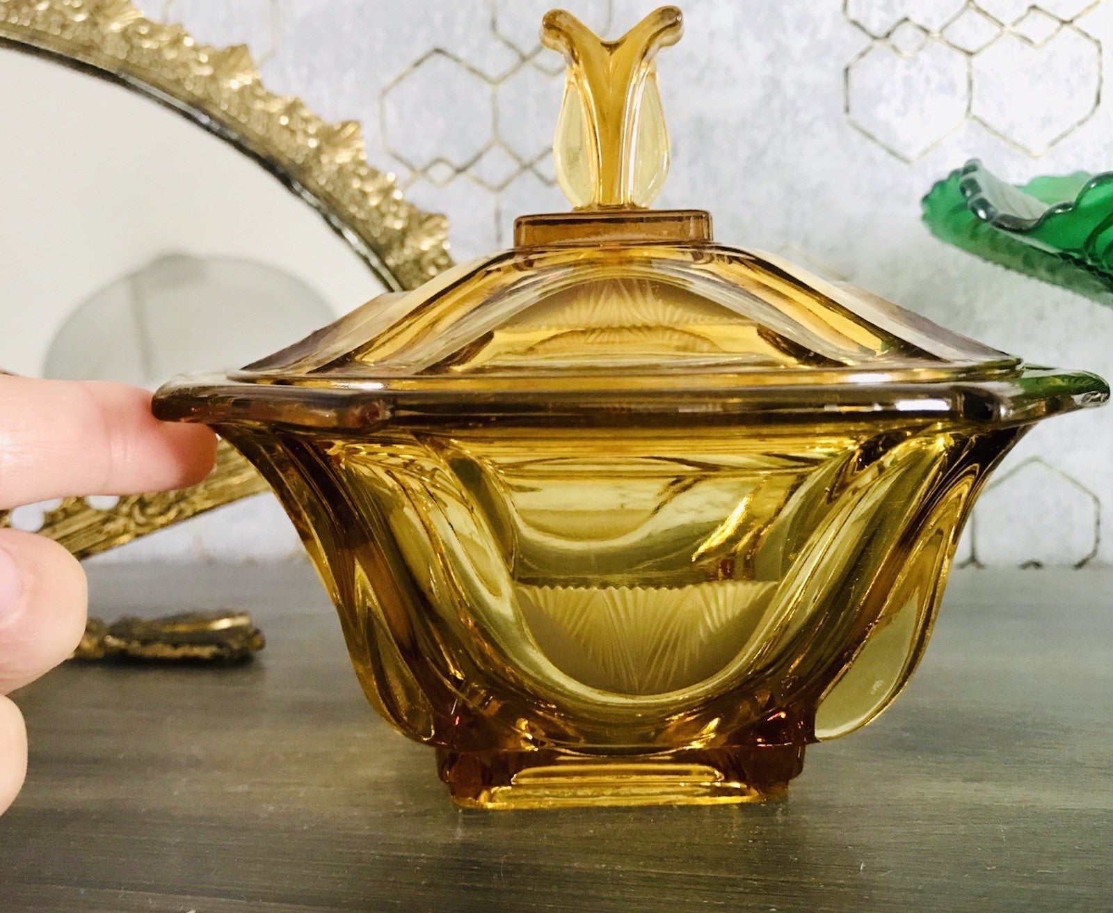 Antik Art Déco Dose Glasdose Pressglas Bernstein Gelb Amber