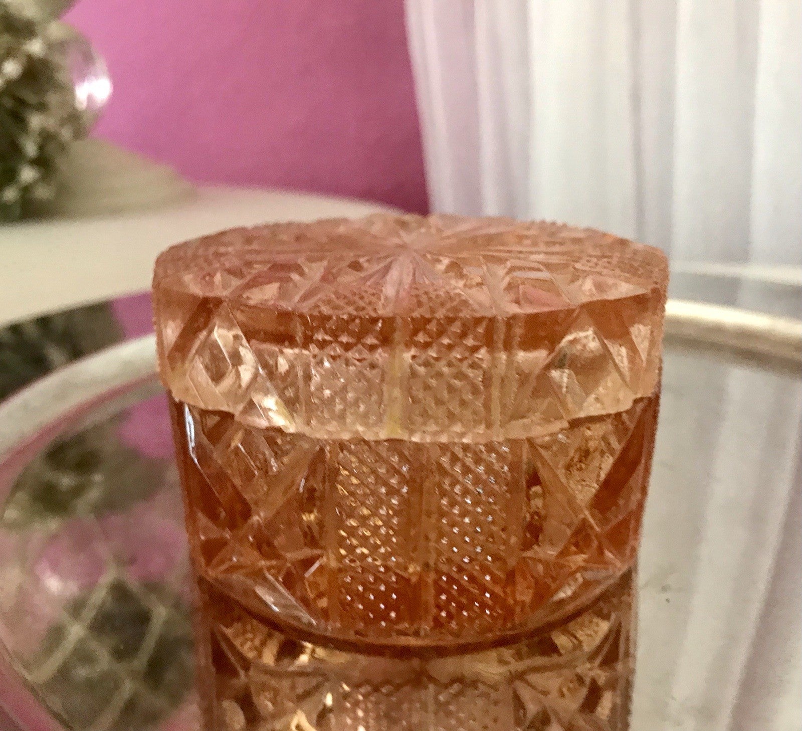 Antik Art Déco Dose Deckeldose Zierdose Pressglas Rosalin rosa Glas