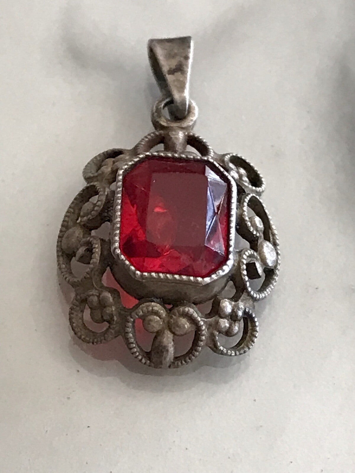 Antik Jugendstil Art Déco Edel Anhänger 835 Silber SUPER Design roter Stein