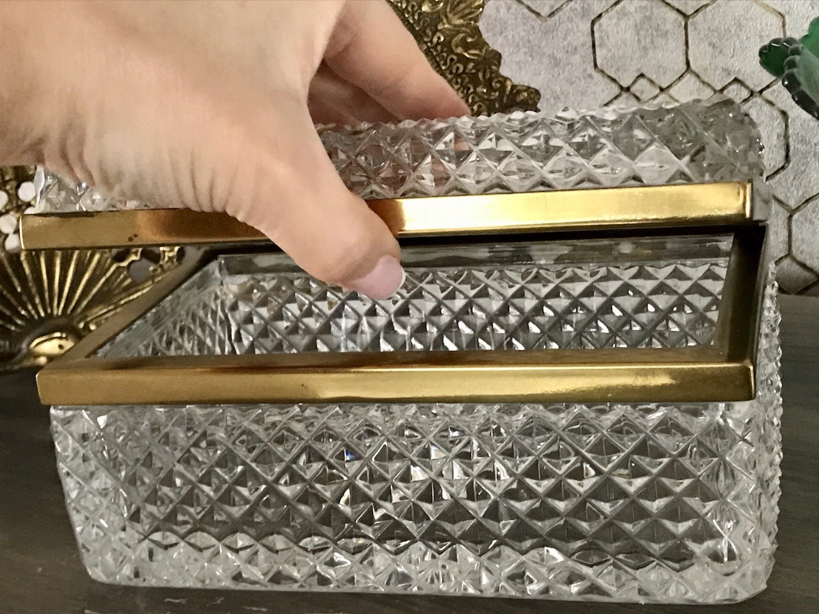 Antik Art Dèco Vintage EDEL Schatulle Deckeldose Bleikristall groß Messingrahmen