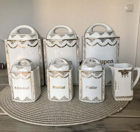 Antik Jugendstil 6 Porzellan Vorratsdosen Gefäße &1 Kännchen Graupen Sago Nudeln