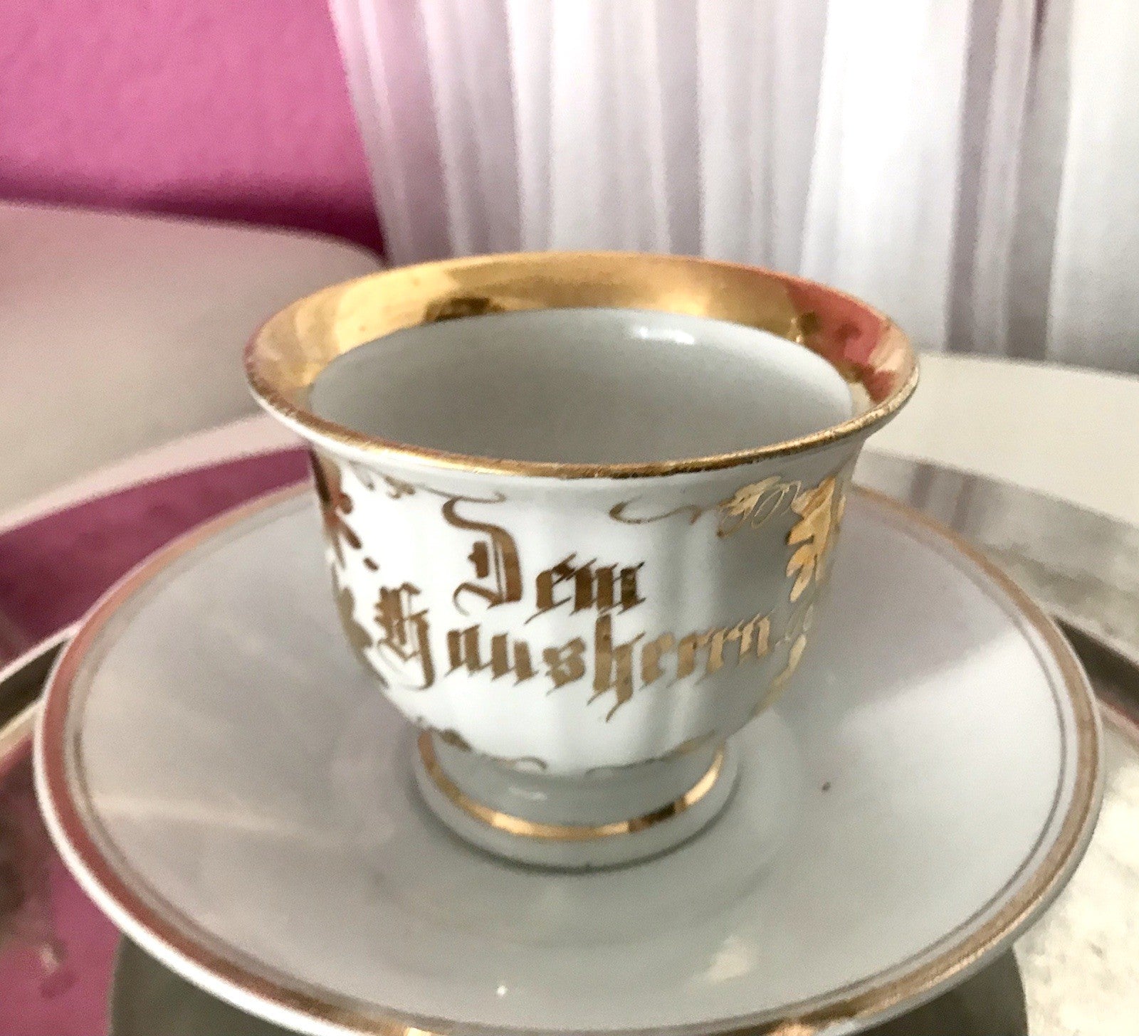 Antik Porzellan Andenken Becher Gedeck Sammeltasse Tasse „Dem Hausherrn“