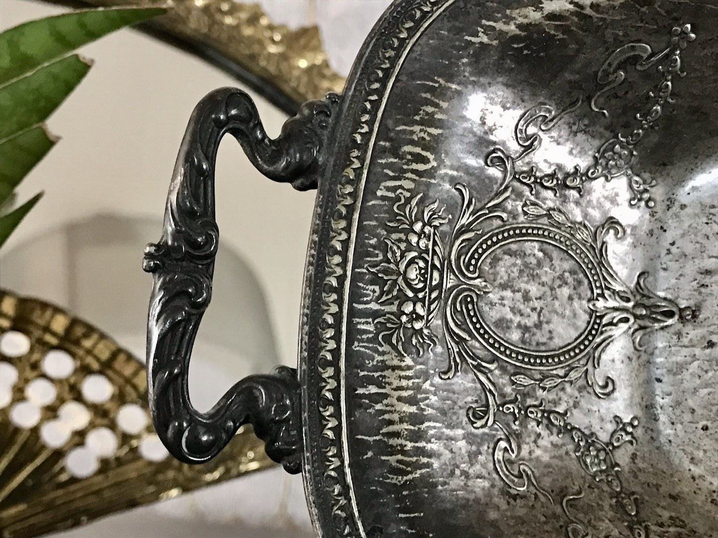 Antik Schale versilbert Art Nouveau Jugendstil  um 1900 oval Handhaben Relief