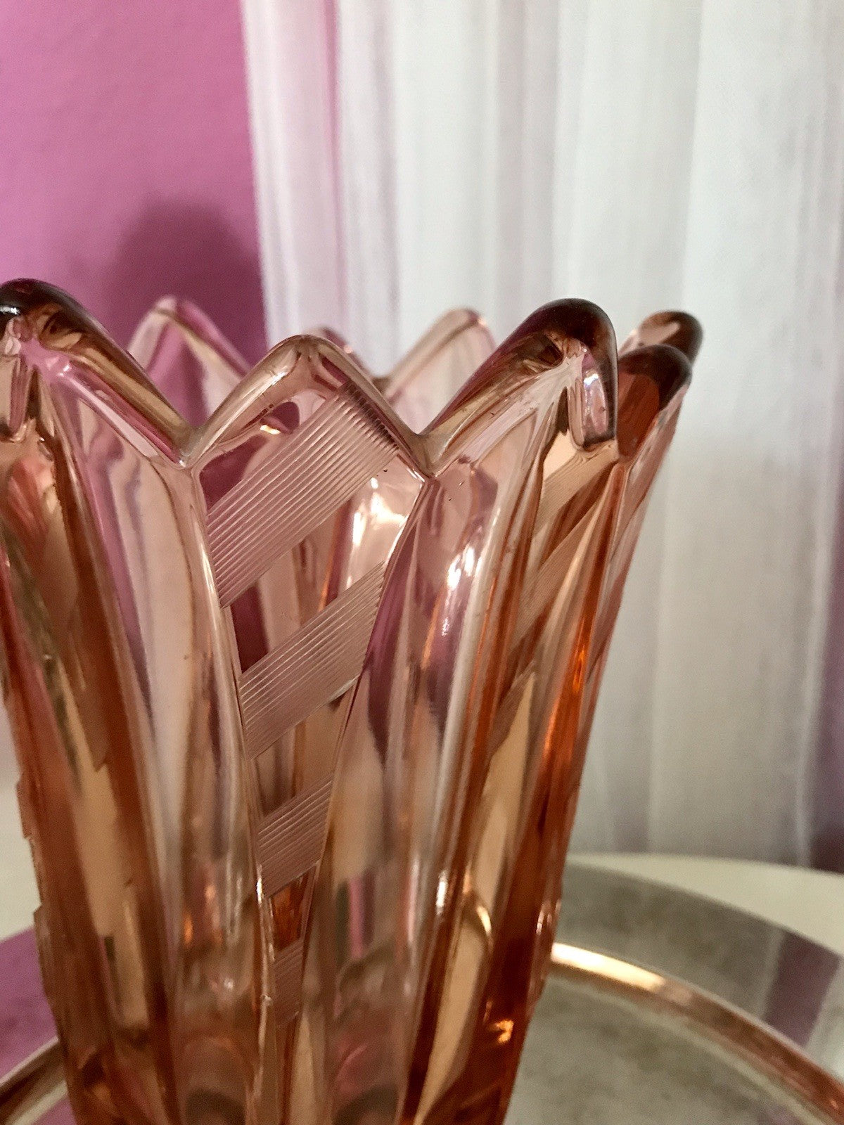 Antik Art Déco Vase Glasvase Pressglas Glas Rosalin rosa Blumenvase Schwepnitz