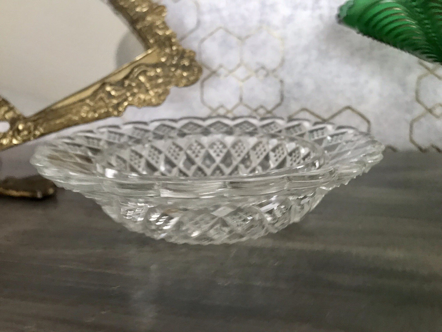 Antik Art Déco Glas Pressglas Butterdose Wunderschön!