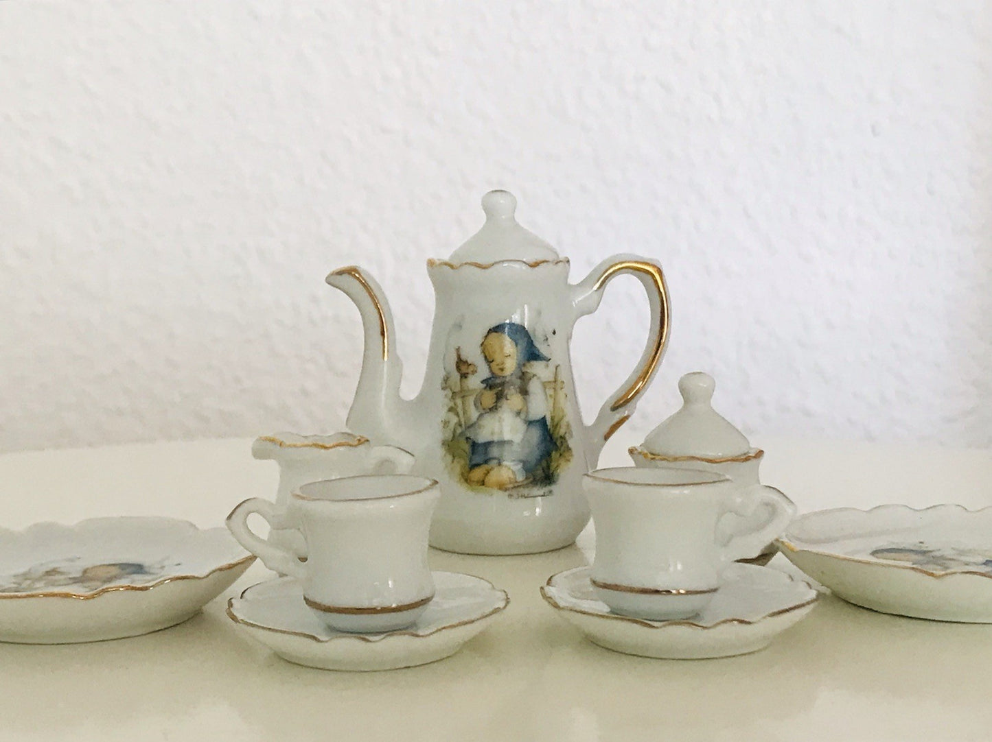 Puppenservice Porzellan Kaffeeservice Geschirr Miniatur Hummel Er liebt mich
