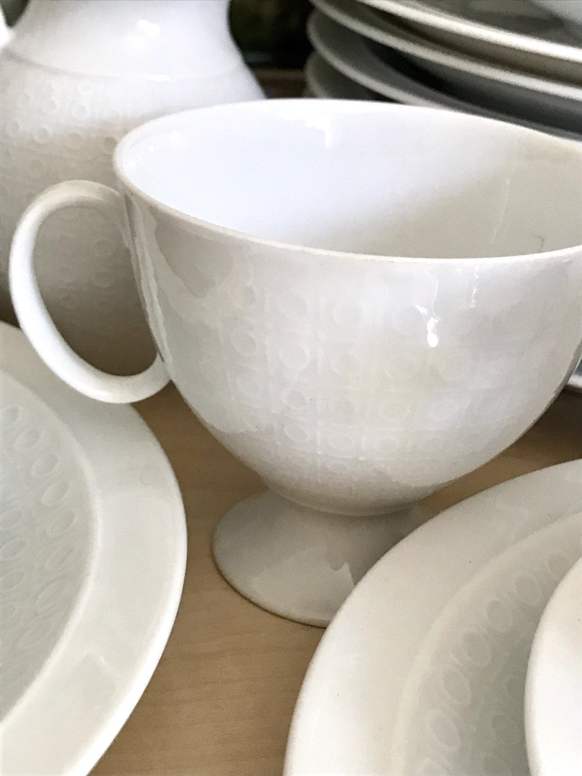 Ak Kaiser Porzellan Kaffeeservice 12 Personen Design weiß kobaltblau mit Relief