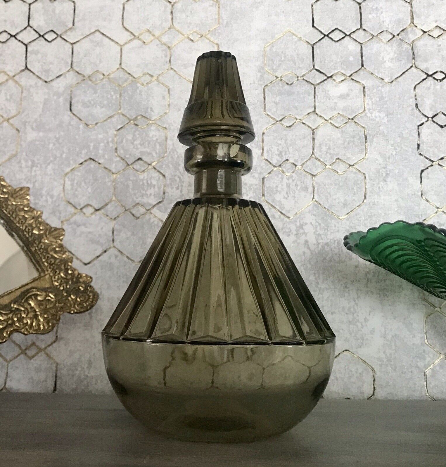 Antik Art Déco Bauhaus Glas Karaffe Dekanter Rauchglas wundervoll