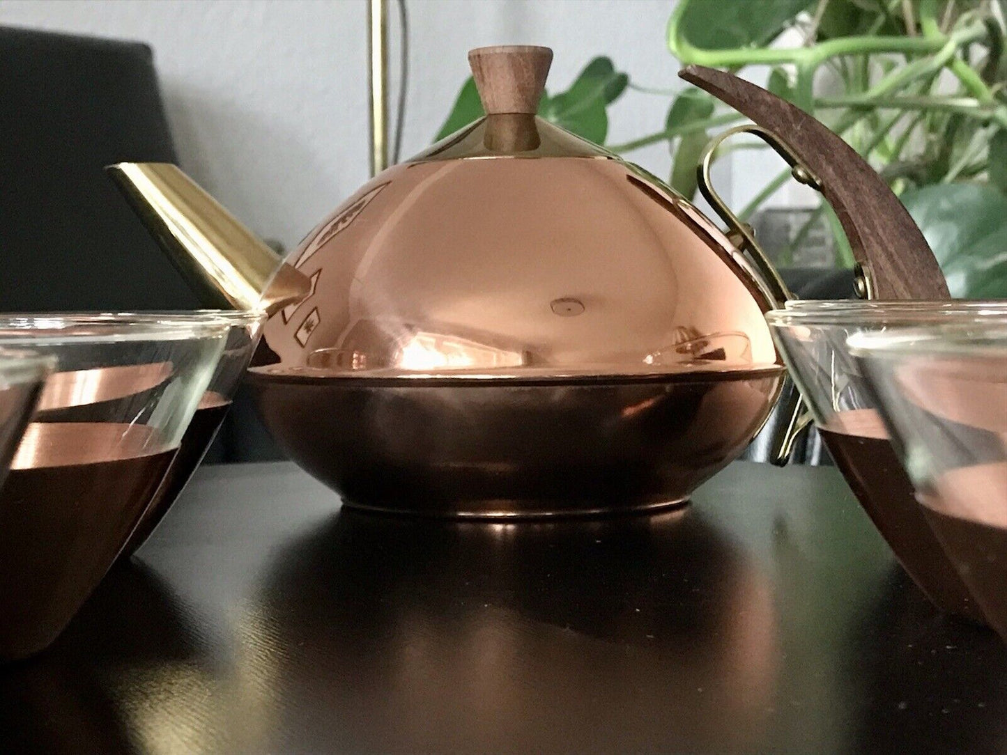 Vintage 60er 6x Teeglashalter mit Glaseinsätzen & Kanne Kupfer Teak