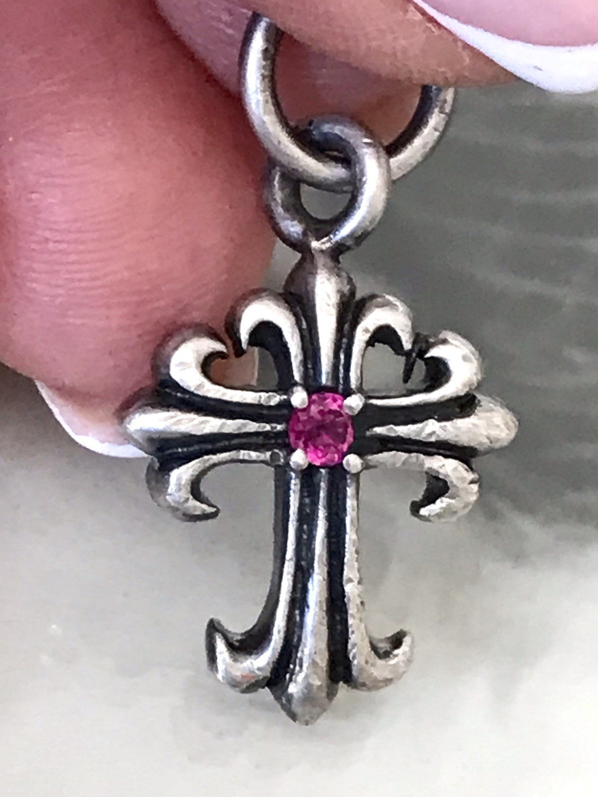 Antik alt 925 Silber Kreuz Anhänger Kettenanhänger rubinroter Stein