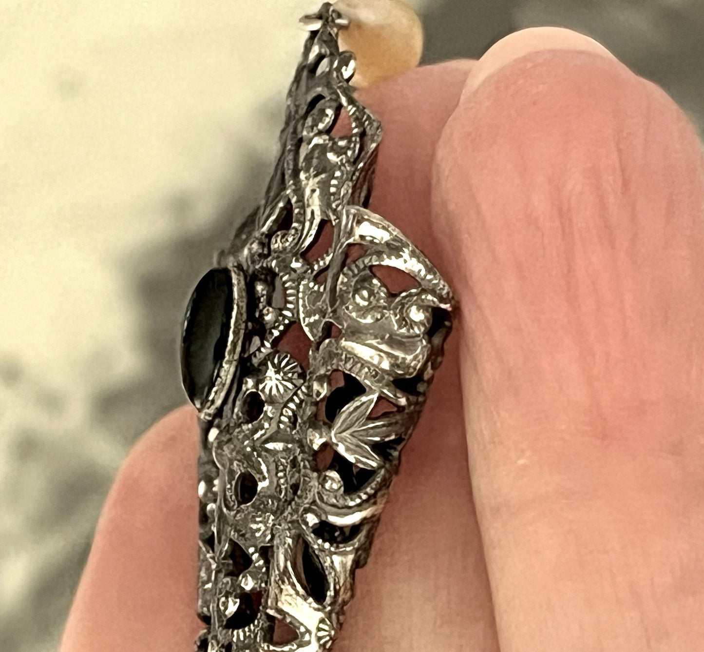 Antik? Vintage Ohrhänger Ohrringe DAMEN versilbert Viktorianisch Onyx Glas?