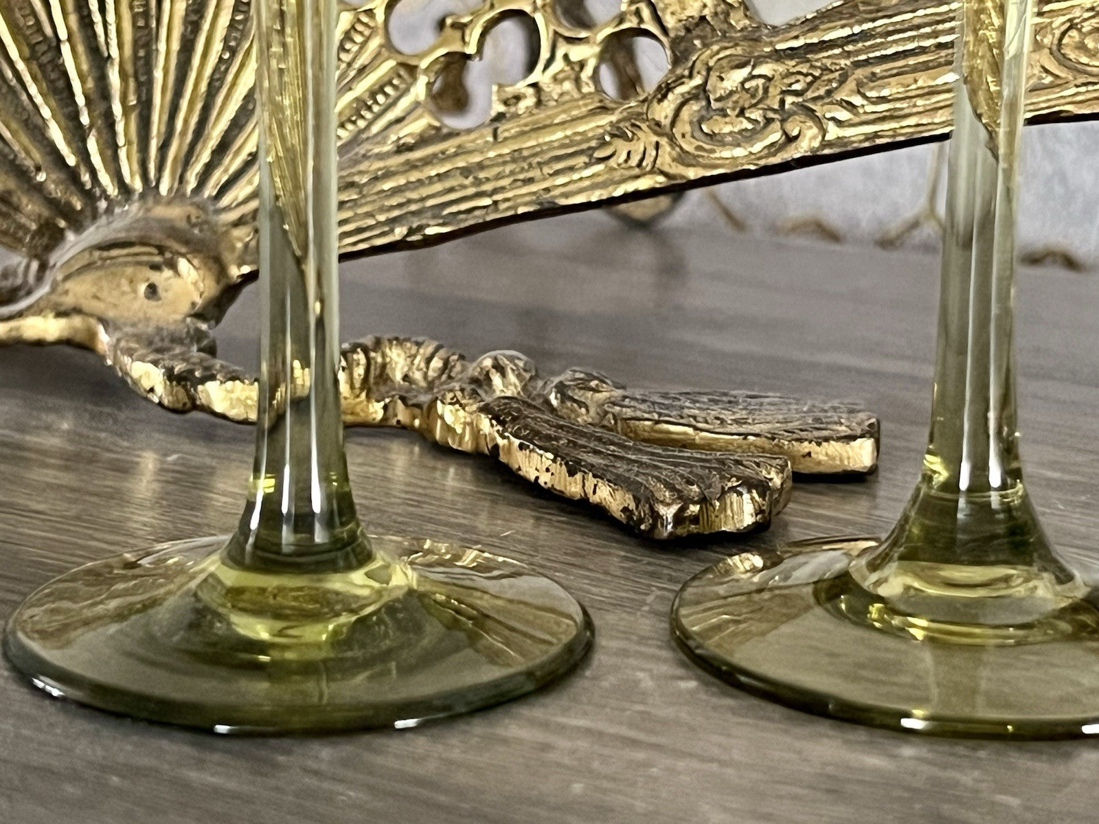 Antik 3x Jugendstil Art Déco Glas Likörgläser Stiel grüngelb optisch gerippt