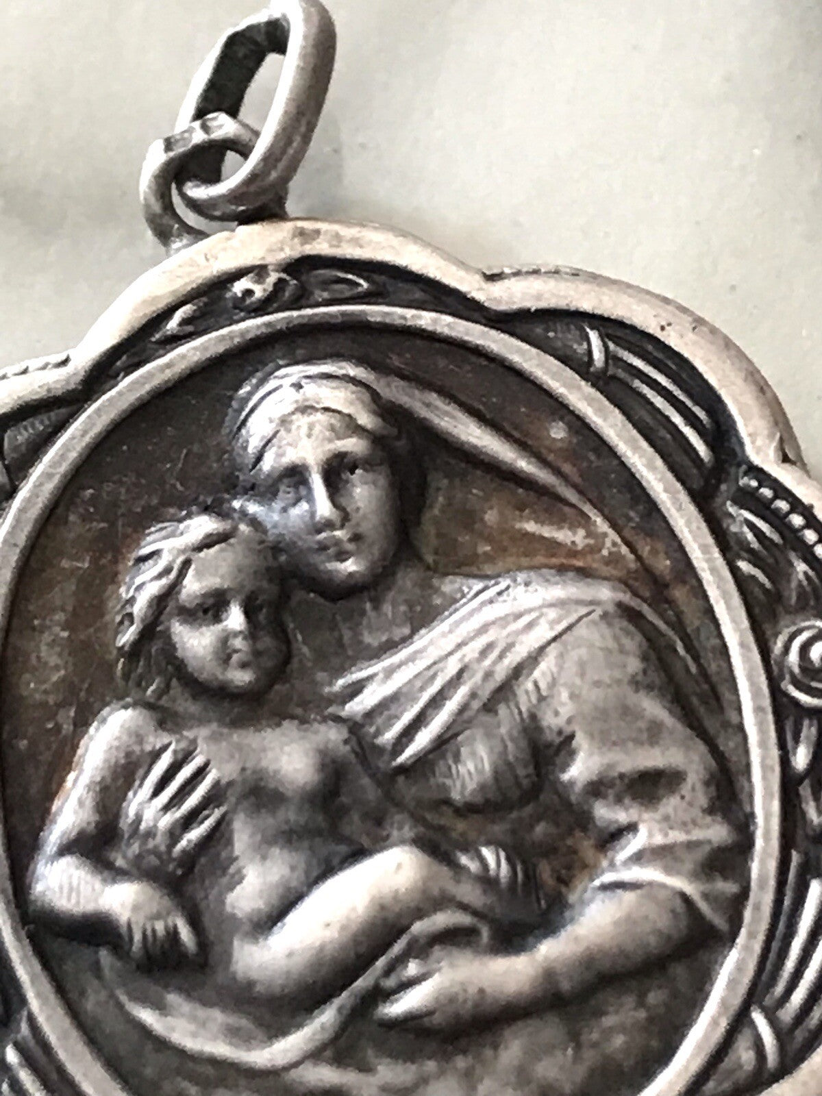 Antik Edel Anhänger Kettenanhänger Silber christlich Maria Mutter Gottes Jesus