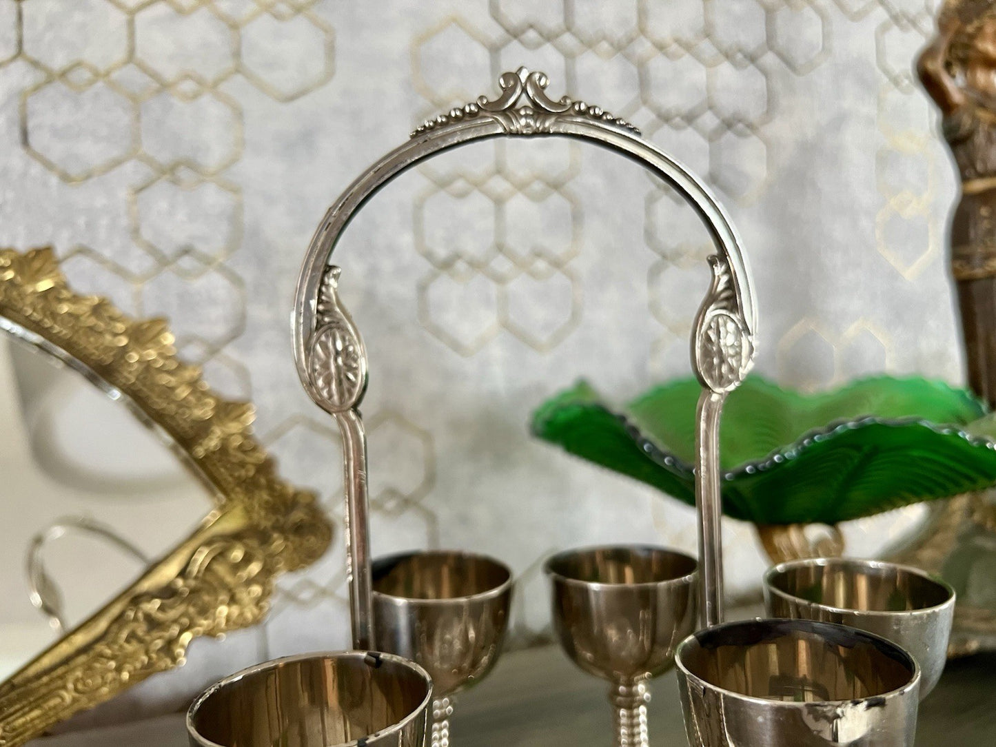 Antik Menage Eiermenage Frühstück Metallmontur Glaseinsatz 6 Eierbecher