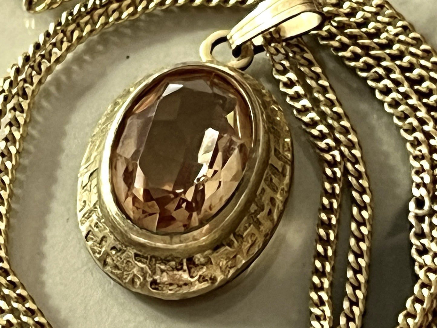 Vintage Halskette mit Änhänger Amerik. Doublè gold Rauchquarz? Sehr SCHÖN K&L