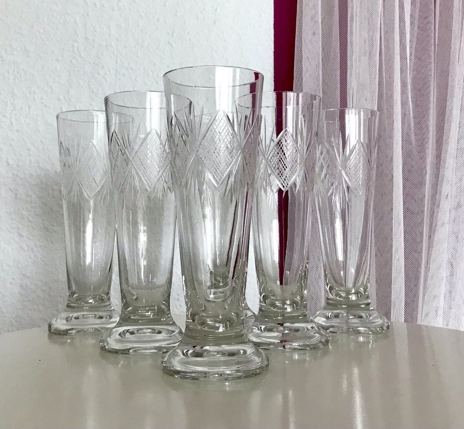 Antik 6x Fußbecher Fußrand-Becher mundgebl. Pokalgläser Kristallglas? Schliff